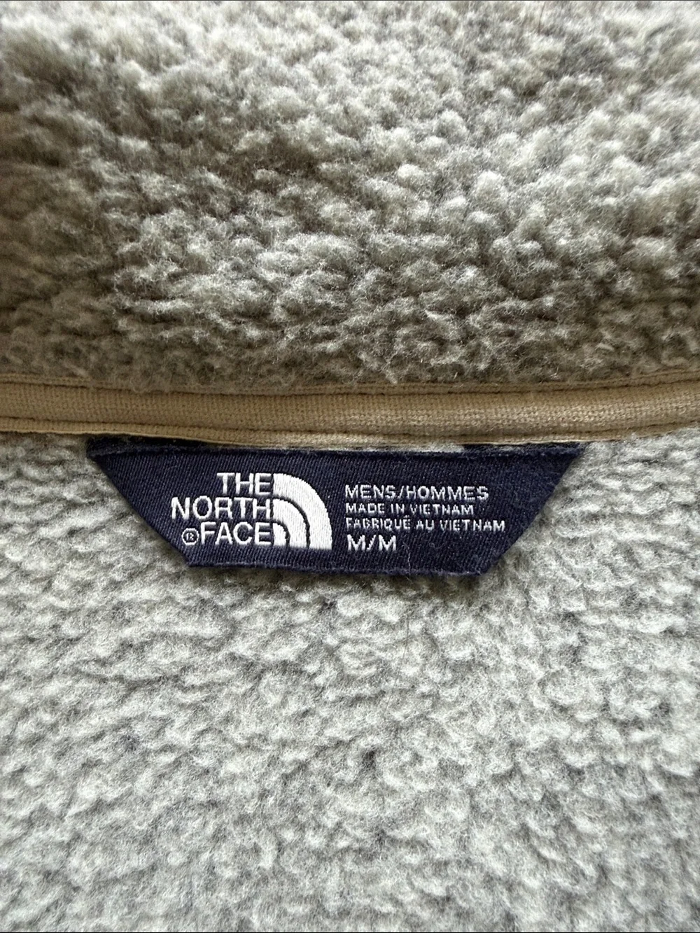 The North Face Men’s Gray Quarter-Zip Fleece Pullover